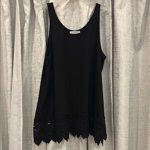 Black Sleeveless Tank Top